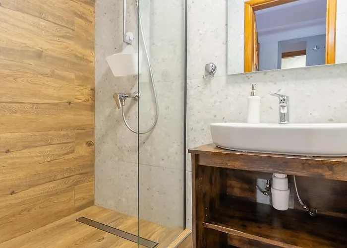 Sonata - & Balia - 4*