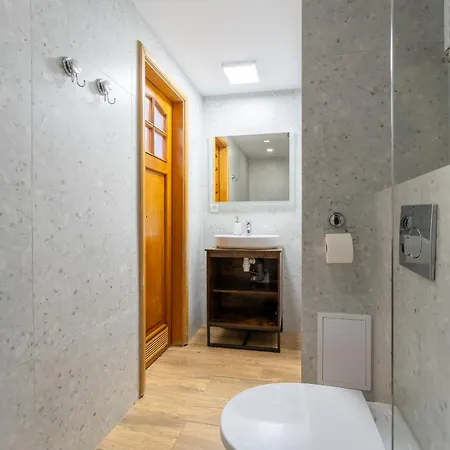 Willa Sonata - Apartamenty & Balia - Szklarska Poreba Bed & Breakfast 2*